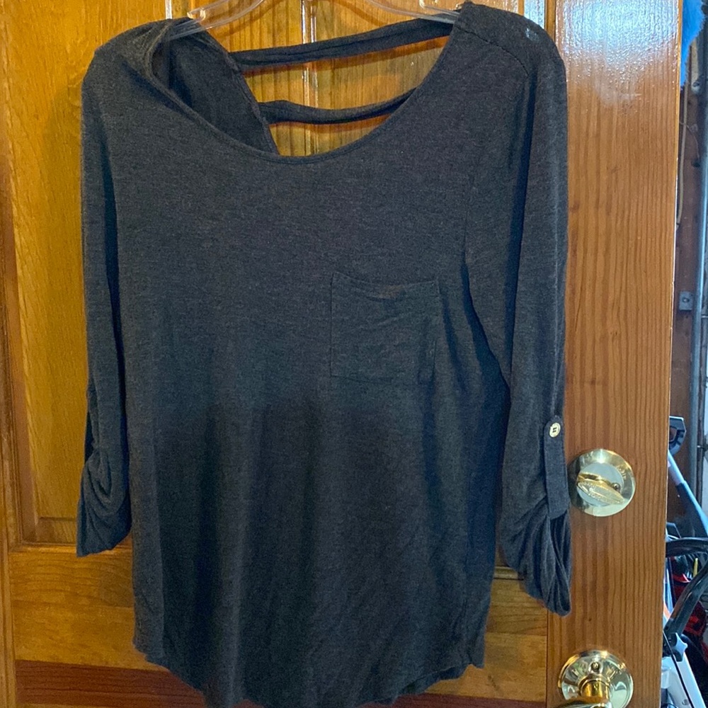 Zenana Outfitters Gray Shirt Size M